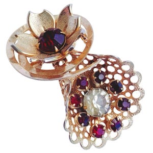 VTG Mid Century Gold Tone Rhinestone Fan Flower Brooch Costume Jewelry 50s 60s