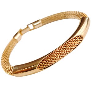 Vintage Avon Gold Tone Mesh Bracelet 1980s Signed Foldover Clasp Classic