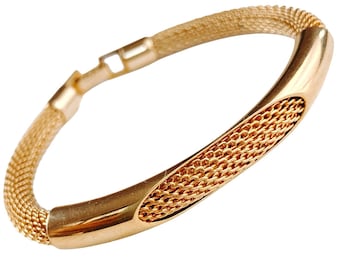 Vintage Avon Gold Tone Mesh Bracelet 1980s Signed Foldover Clasp Classic