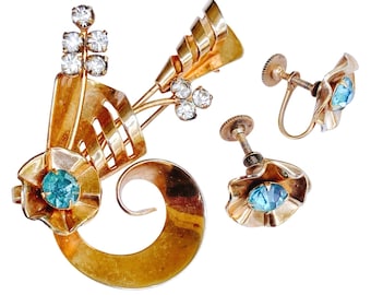 Mid Century Gold Tone Brooch Earrings Set Aqua Glass Rhinestone Floral 1940s