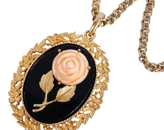 Vintage Avon Serena Rose Cameo Mirrored Gold Tone Pendant Necklace Original Box