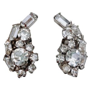 VTG 1950s Rhinestone Cluster Clip-On Earrings, Mid-Century Sparkle, Silver Tone