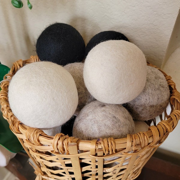 Dryer balls -XL Supernatural Fabric Softener, Reusable, Reduces Clothing Wrinkles and Save Drying Time.