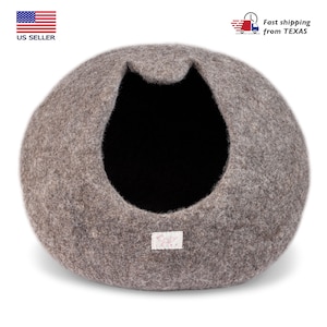 Organic Wool Cat Bed Cave Large/Medium Eco Friendly 100% Merino Wool Beds for Cats and Kittens image 9