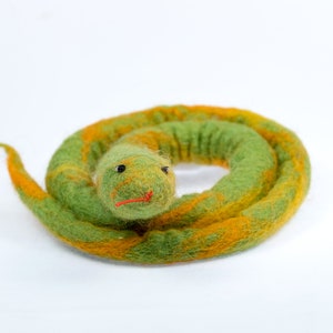 Snake Cat toys New Zealand wool snake is perfect toy to keep your feline friend entertained and engaged..