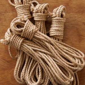 Corde de jute / jeu ø 5 mm Classic VÆGABØUND pour Kinbaku / Shibari 8 m/10 m image 1