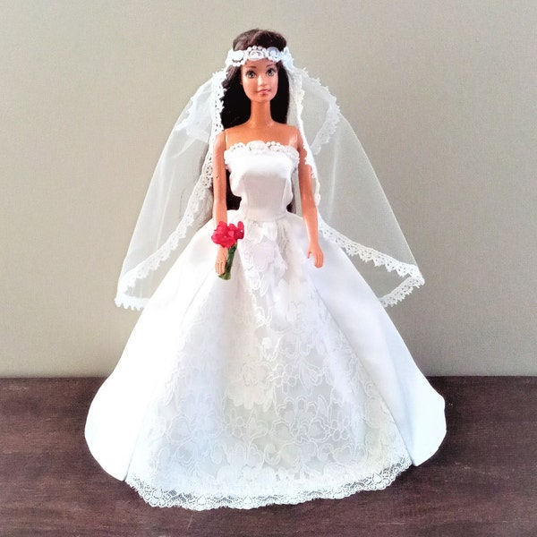 Handmade Wedding Dress Set w/front lace panel, tulle veil with forehead band and red bouquet for 11.5" fashion doll