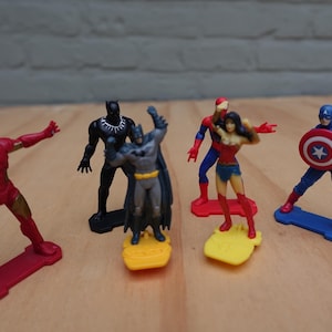 6 eroi d'azione vintage della DC Comics e della Marvel | Batman | Wonder Woman | Miniatura | Modello in scala | Supereroi | Action figure | Bruce Wayne