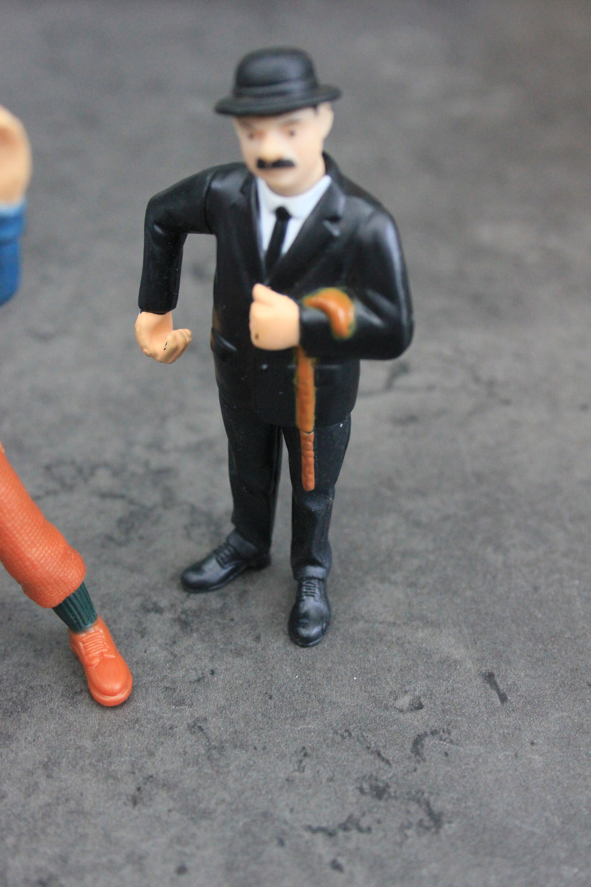 FIGURINE PERSONNAGE TINTIN : Capitaine Haddock avec jumelles HERGE ML