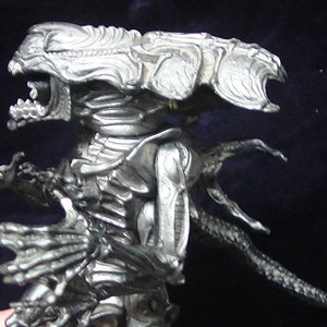Detailliertes Alien-Monster aus der Alien-Filmreihe | Alien-Filmreplik | Alien-Actionfigur | Alien-Actionfigur | Science-Fiction | Fantasie