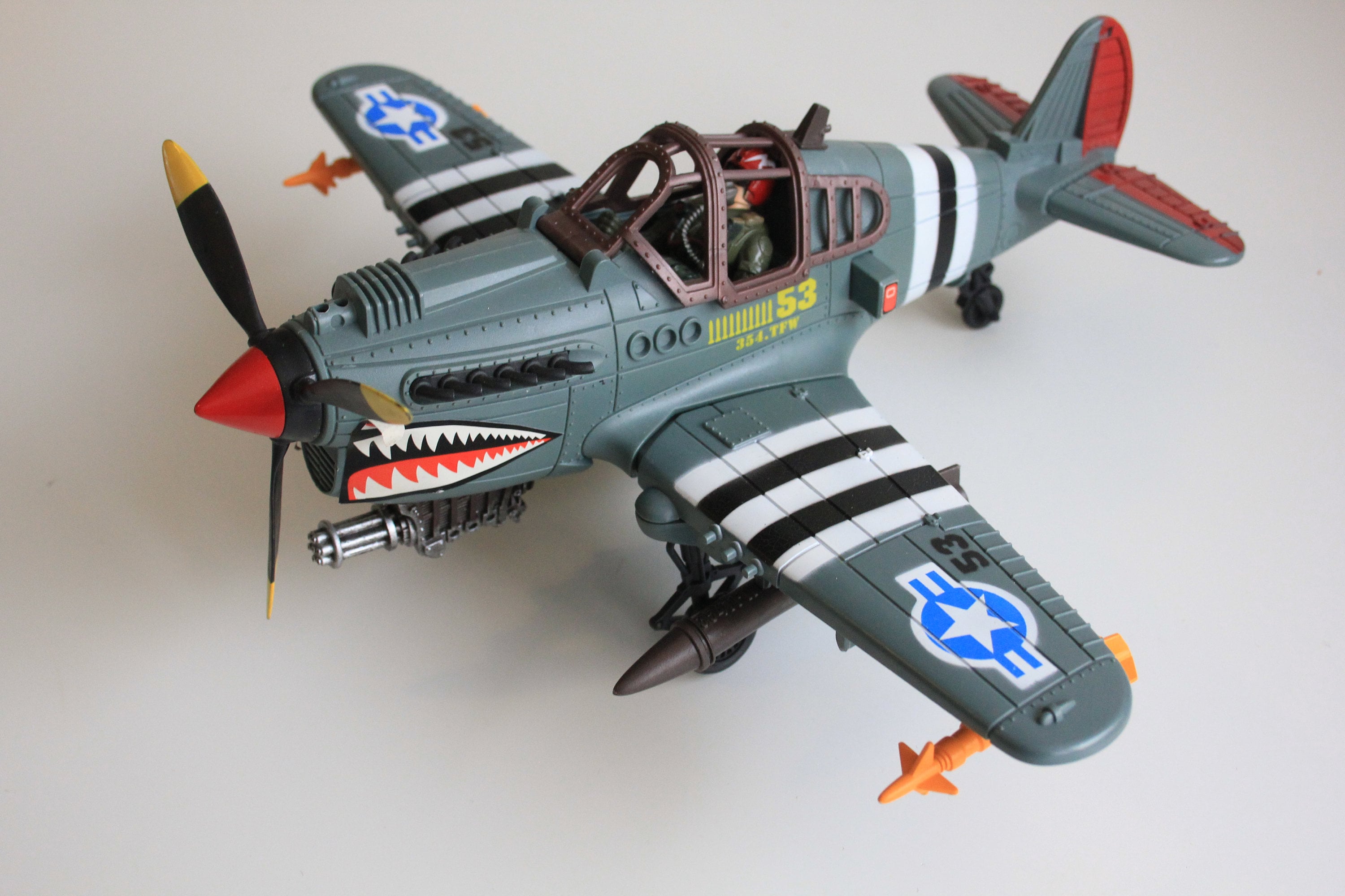 MILITARY MEN SOLDIER FORCEソルジャーフォース SOLDIER FORCE TIGER SQUAD 4 MILITARY MEN COMBAT VEHICLES
