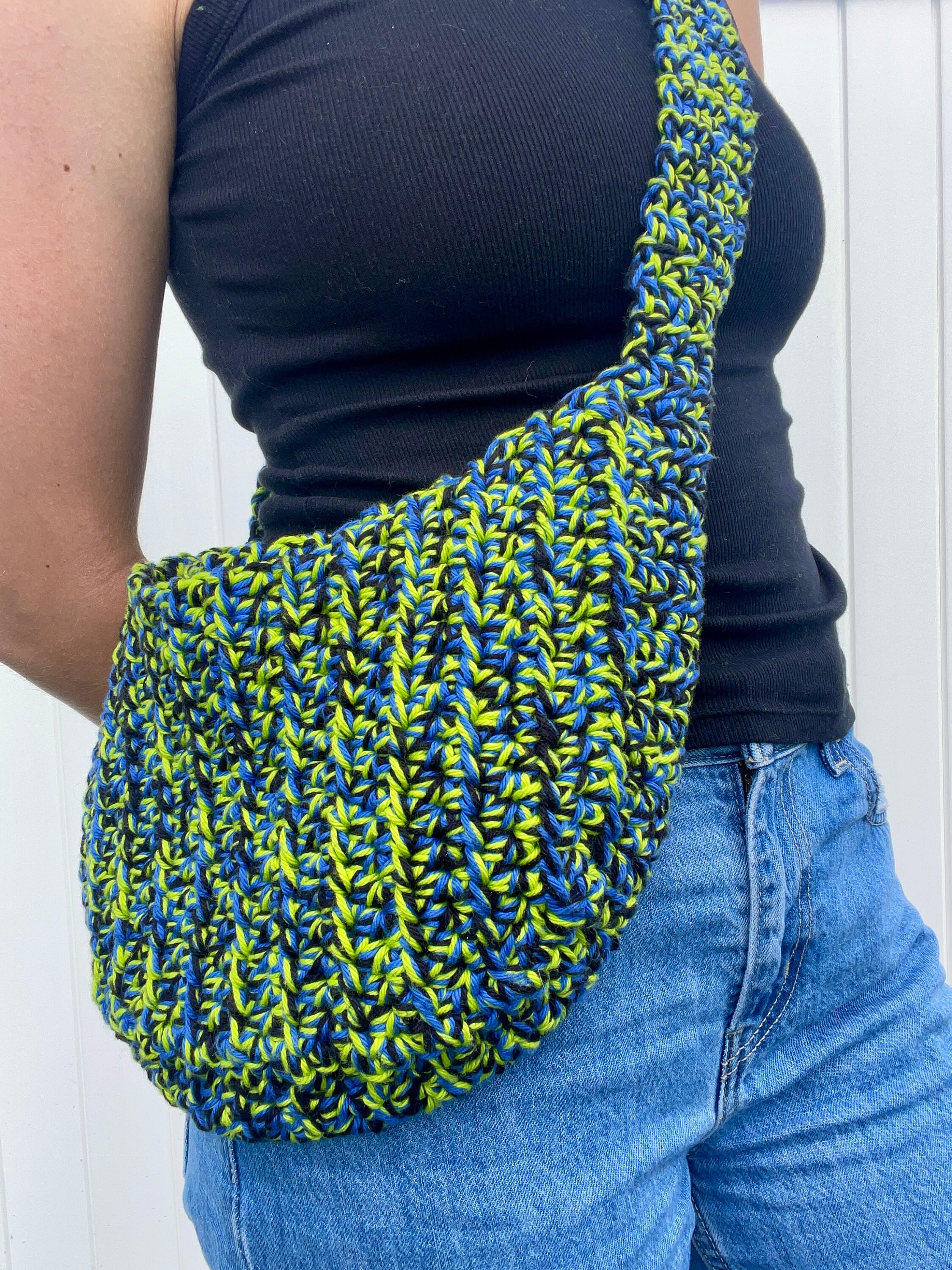 Crochet Pattern // Crochet Crescent Bag Etsy
