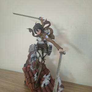 Mikasa Ackerman Statue – Attack on Titan Series | Hand-Painted 3D Printed Figure (30cm / 11.8&quot;)