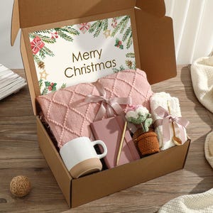 Geschenkbox-Set für Frauen, Benutzerdefinierte Geschenkbox für sie, Geburtstagsgeschenkbox, Hygge-Geschenkbox, Self Care-Paket, Mutter-Geschenkset, Geschenk für Brautjungfer
