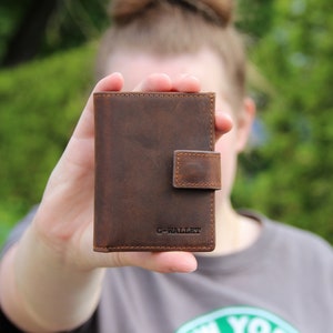 G-WALLET® Florida - THE minimalist wallet with a note compartment and practical coin compartment as well as space for up to 14 cards. Slim WALLET