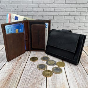 Slim Wallet mit Münzfach – Leder Portemonnaie Herren klein • Mini Wallet mit Gravur • Dünner Geldbeutel • Geschenk für Minimalisten