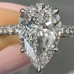 4.00 Carat igi Certified DE color VVS-VS Clarity Pear Cut Lab Grown Diamond Solitaire Engagement Ring, Hidden Halo 14k Solid Yellow Gold