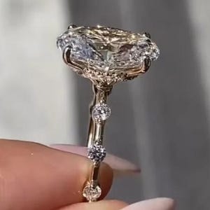 4 CT Oval Cut Moissanite Diamond Engagement Ring Pave Setting Ring Set Gift For Her 14K Solid Gold Ring Promise Ring Anniversary Ring Gifts