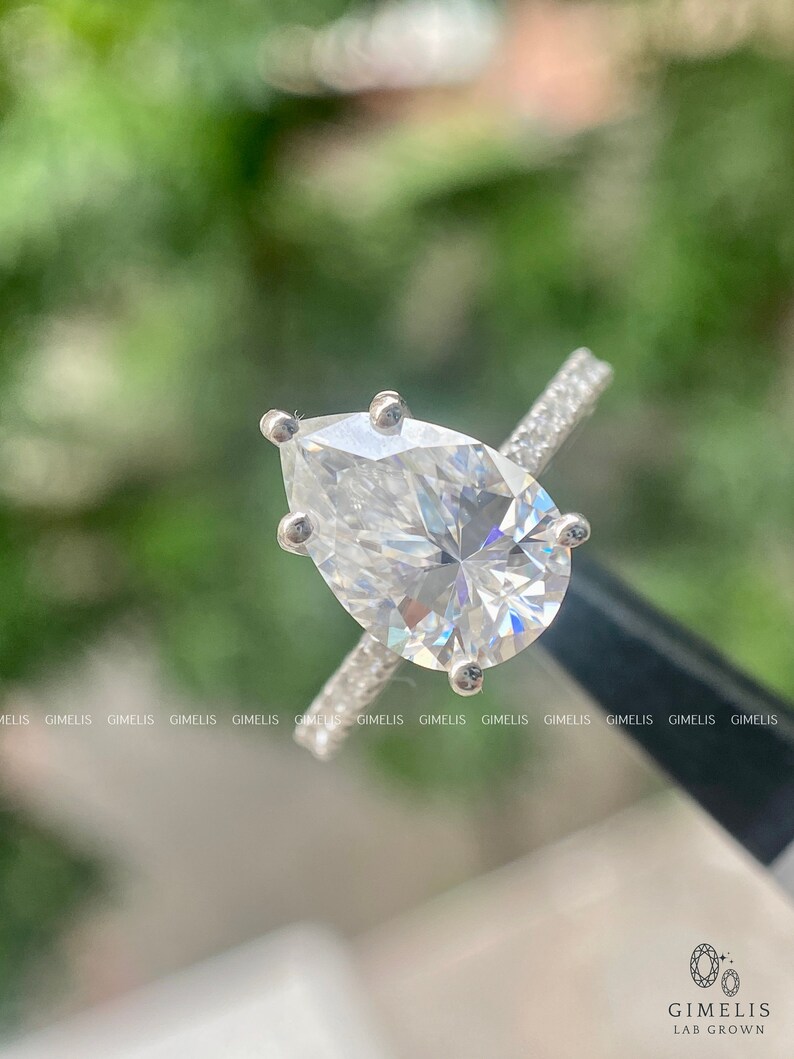3.0 CT Pear Cut Moissanite Engagement Ring Pear Lab Grown Diamond Ring ...