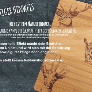 May include: Three wooden cutting boards with different animal designs. The boards are made of natural wood and have a light brown color. The text on the boards reads "HOLZ IST EIN NATURPRODUKT, AUS DIESEM GRUND KANN DIE GRAVUR HELLER ODER DUNKLER AUSFALLEN. (Dies entsteht durch die unterschiedliche Geschwindigkeit des Wachstums zwischen den einzelnen Jahrringen.) Dieser tolle Effekt macht dein Brettchen zu einem Unikat und wird sich mit der Benutzung sowie guter Pflege noch angleichen. Dies stellt keinen Reklamationsgrund dar!"