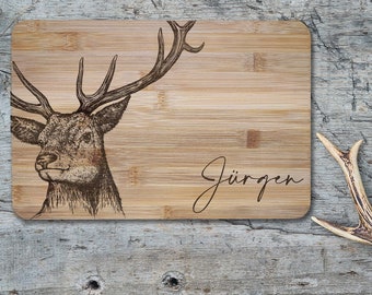 personalisiertes Holz Frühstücksbrett mit hochwertiger Laser-Gravur in zwei Größen, das perfekte Geschenke für Jäger und Jägerinnen