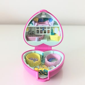 1993 Polly Pocket Precious Puppies Compact Bluebird Toys