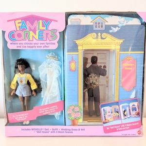 Family Corners Nichelle Doll by Mattel