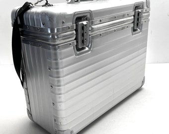 Valise photo RIMOWA vintage / merveilleux aluminium / bon état / haute qualité / fabriquée en Allemagne