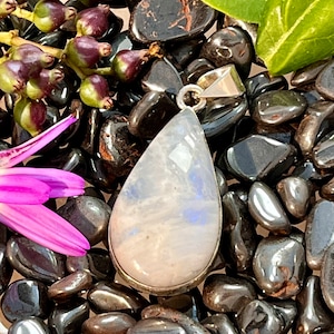 Moonstone Pendant Necklace Pendant Jewelry 925 Silver