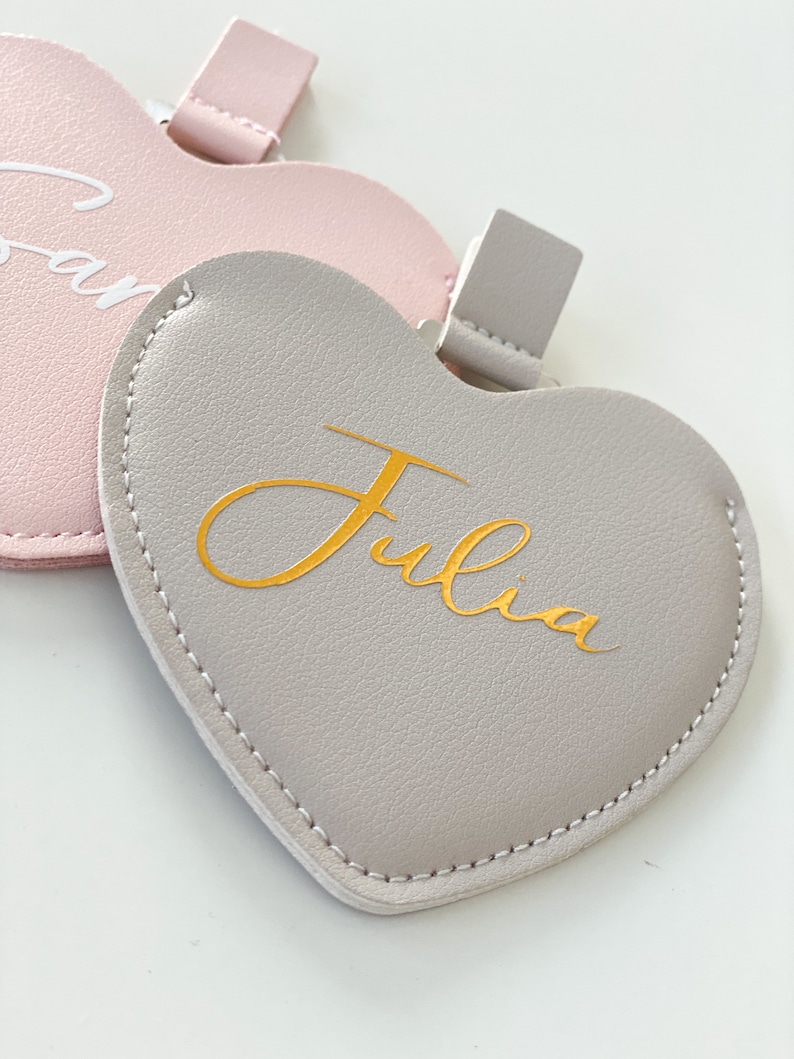 Personalisierter Taschenspiegel, Herz Spiegel personalisiert, kleines Geschenk Weihnachten, Geschenk für Mädchen, Geschenk Valentinstag Grau