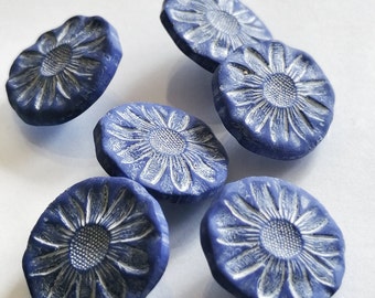 6 süße Blütenknöpfe aus Kunststoff, Kobaltblau mit weißem Ziermuster in 2 Größen, 14 mm - 17,5 mm