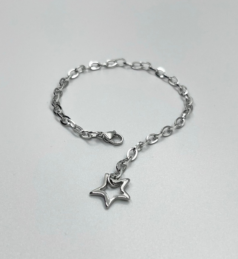 Stainless Steel STAR Pendant Bracelet No Tarnish Oval Link Chain Mini Paperclip Women Teen Fun Fashion On The Go image 2