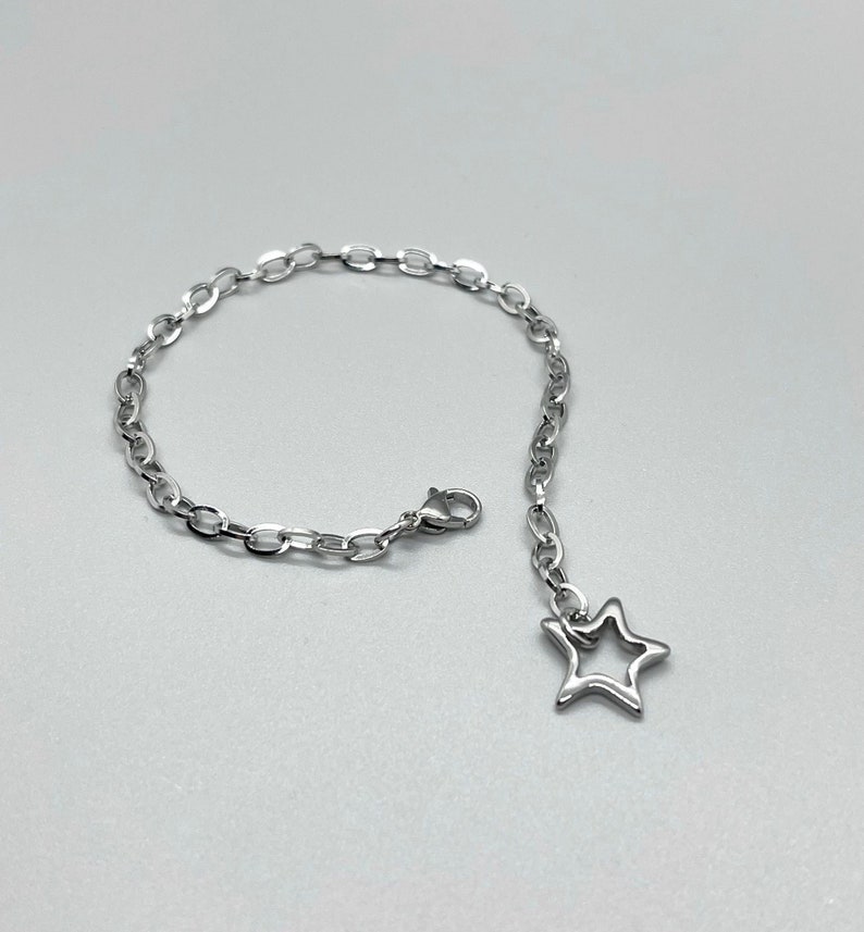 Stainless Steel STAR Pendant Bracelet No Tarnish Oval Link Chain Mini Paperclip Women Teen Fun Fashion On The Go image 1