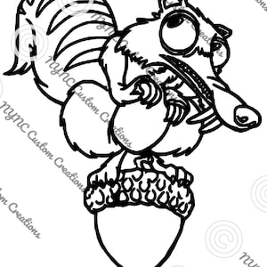 Puede incluir: Un dibujo en blanco y negro de una ardilla de dibujos animados sosteniendo una bellota. La ardilla tiene ojos grandes y una boca ancha. La bellota es grande y redonda.