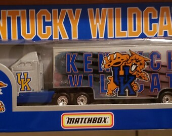 1992 Matchbox Penn State Nittany Lions Truck 1/87 Diecast NEW IN BOX
