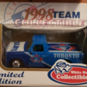 White Rose Collectibles 1998 Toronto Blue Jays Pick Up Truck