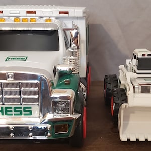 2008 Hess Toy Truck & Front Loader