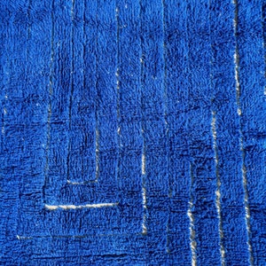 Blauer Majorelle-Teppich, authentischer marokkanischer Teppich, Berberteppich, echter Wollteppich, handgefertigter Teppich, Beni-Ourain-Stil, Flächenteppich, Tapis Berbere Bild 5