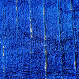 Blauer Majorelle-Teppich, authentischer marokkanischer Teppich, Berberteppich, echter Wollteppich, handgefertigter Teppich, Beni-Ourain-Stil, Flächenteppich, Tapis Berbere Bild 4