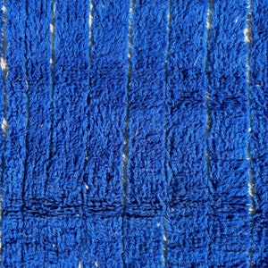 Blauer Majorelle-Teppich, authentischer marokkanischer Teppich, Berberteppich, echter Wollteppich, handgefertigter Teppich, Beni-Ourain-Stil, Flächenteppich, Tapis Berbere Bild 3