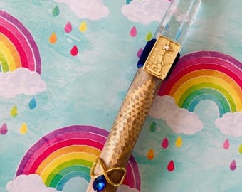 Clear quartz Magic Crystal Wand, The Star tarot card, Magic Wands for lightworkers, high frequency light encoded magic wand