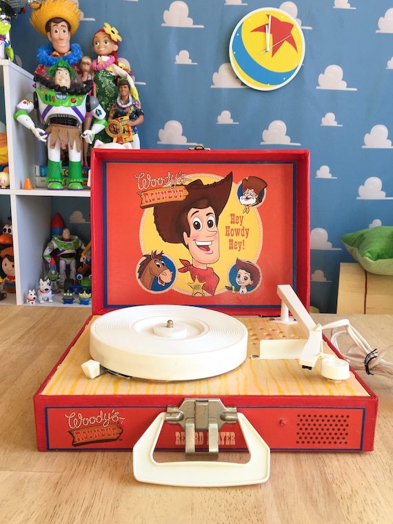 トイストーリーストーリーコレクション アクセサリー入れ ウッディの