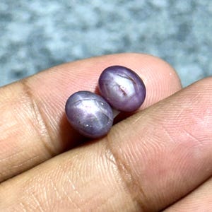 9 x 7 x 6 mm, paire de rubis étoilés six rayons, paire d'allumettes cabochon rubis étoilé naturel, cabochon ovale rubis étoilé astérisme, pierres précieuses en vrac pour bijoux