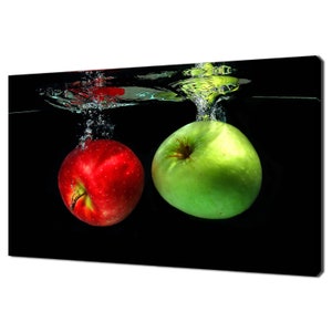 Green Red Apple Fruits Splash In The Water Kitchen Modern Design Home Decor Canvas Print Wall Art Picture