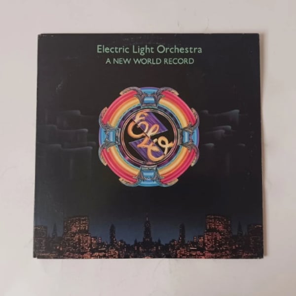 Electric Light Orchestra (ELO) - A New World Record vinyl record, 1976 original first pressing, Telephone Line, Livin' Thing, Rockaria