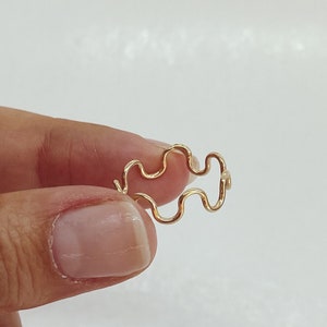 Thin wiggle wave ring; wavy ring; gold fill ring; dainty ring; gift for her; stackable ring; stacking ring; dainty ring; mothers day gift