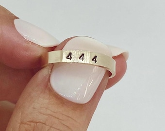 Anillo con número angelical relleno de oro 1111 444 777, sincronicidad, manifestación espiritual, estampado, regalo minimalista para ella