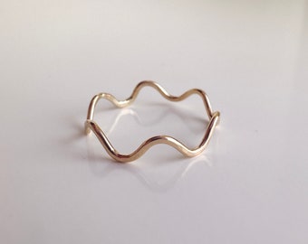 Thin wave ring; wavy ring; zig zag ring, gold fill ring; silver ring; dainty ring; gift for mom; stackable ring; stacking ring; dainty ring