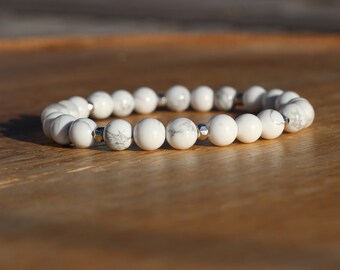 Howlite, beaded bracelet, handmade, women&#39;s bracelet, natural stone, gemstones