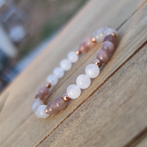 Moonstone, beaded bracelet, handmade, women&#39;s bracelet, natural stone, gemstones